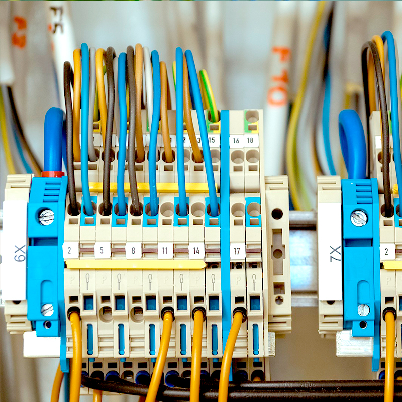 Instalación y reparación de cuadros eléctricos
